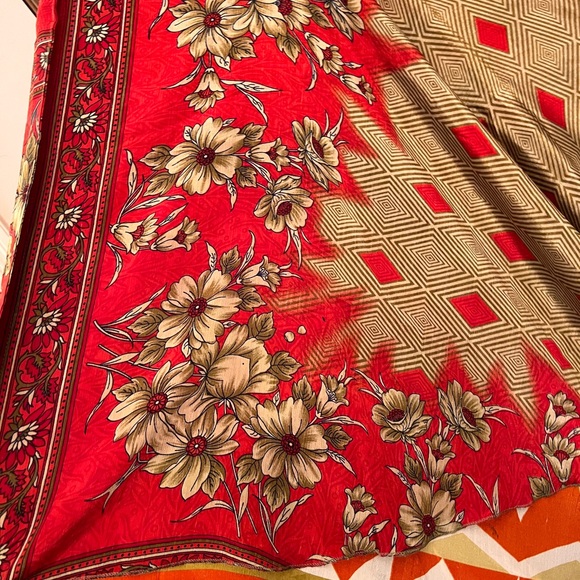 Darn Good Yarn Goddess Mini, reversible 2 layer recycled sari wrap skirt - Picture 6 of 12